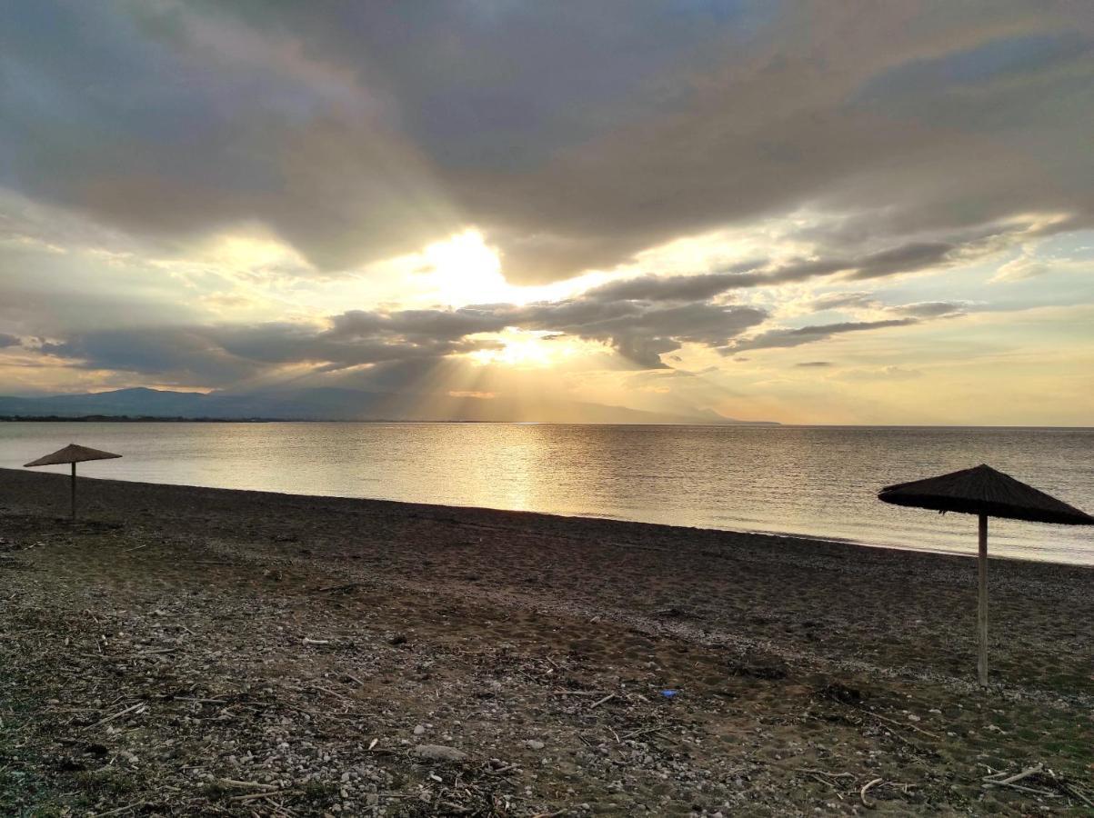 Sun, Sea, And Sand-Only 20 Footsteps To The Beach Corinth Bagian luar foto